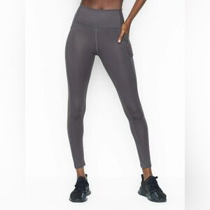 NWT VS 27" Inseam Incredible Essential Legging